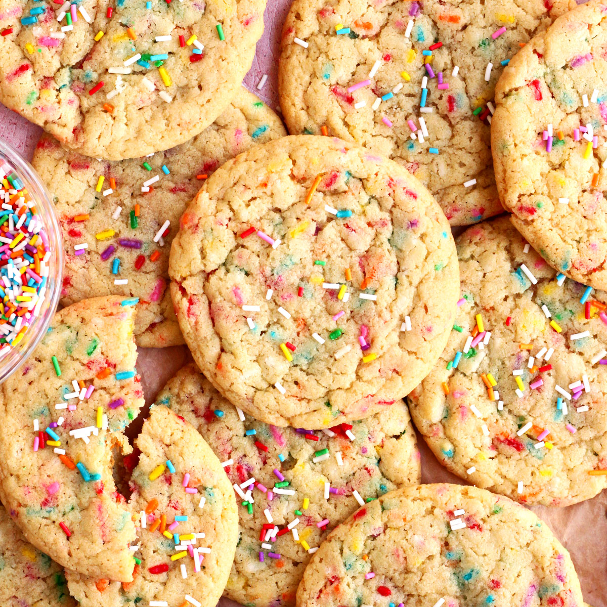 Achieve Perfectly Chewy Funfetti Cookies: Baking Secrets